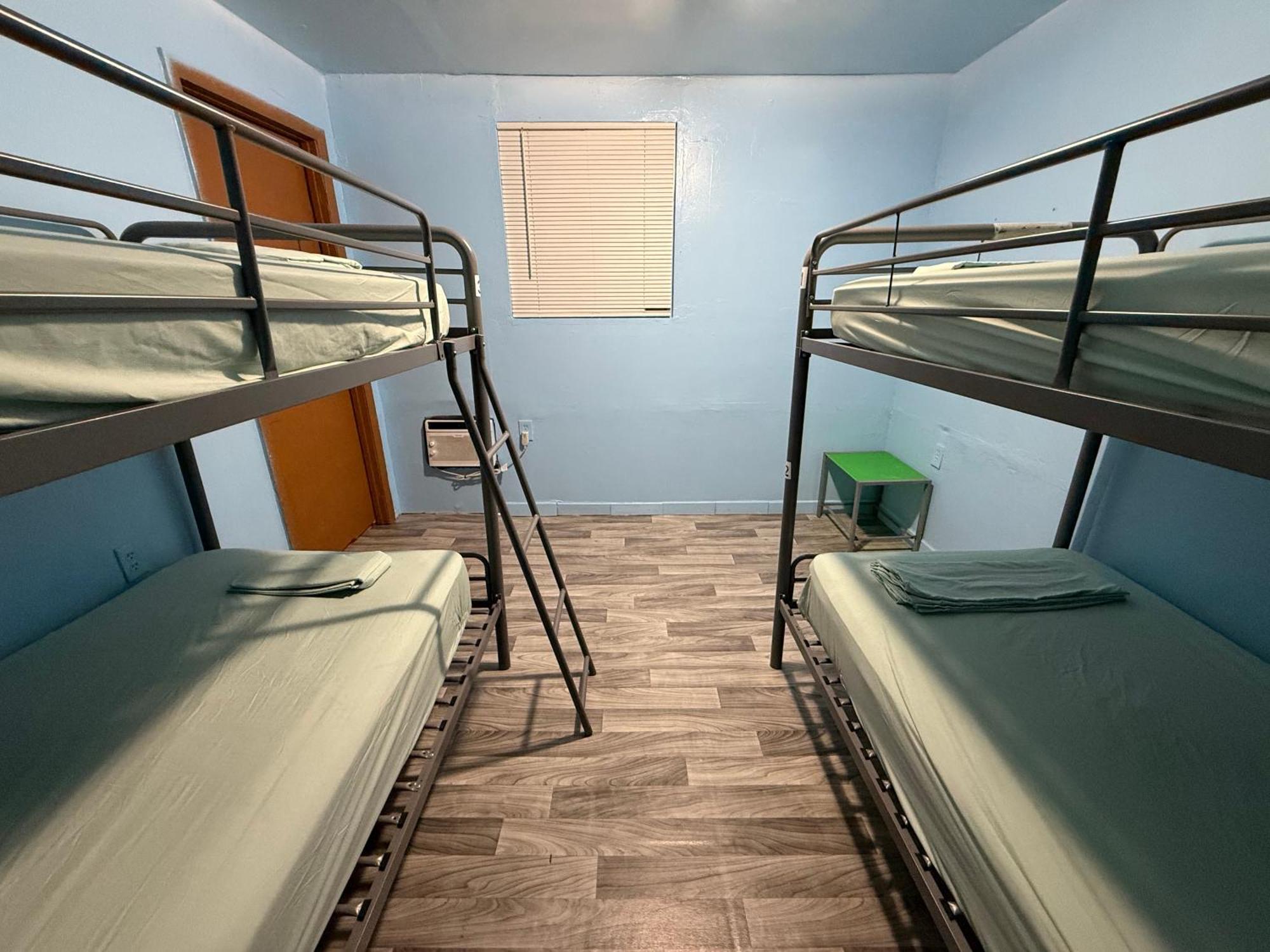Hostel Paradiso
